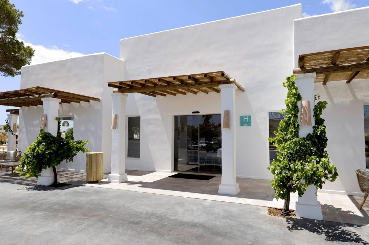 Eques Petit Resort Cala D´Or Екстериор снимка