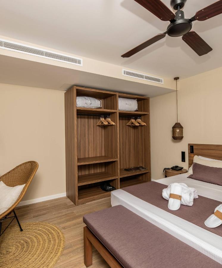 Eques Petit Resort Cala D´Or Екстериор снимка