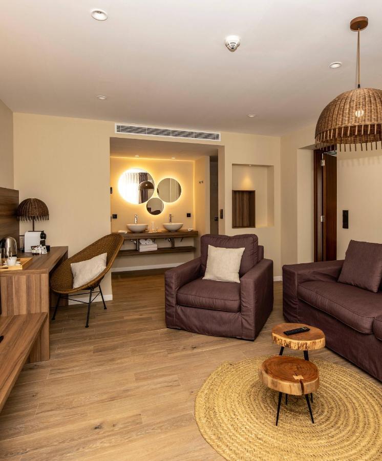 Eques Petit Resort Cala D´Or Екстериор снимка