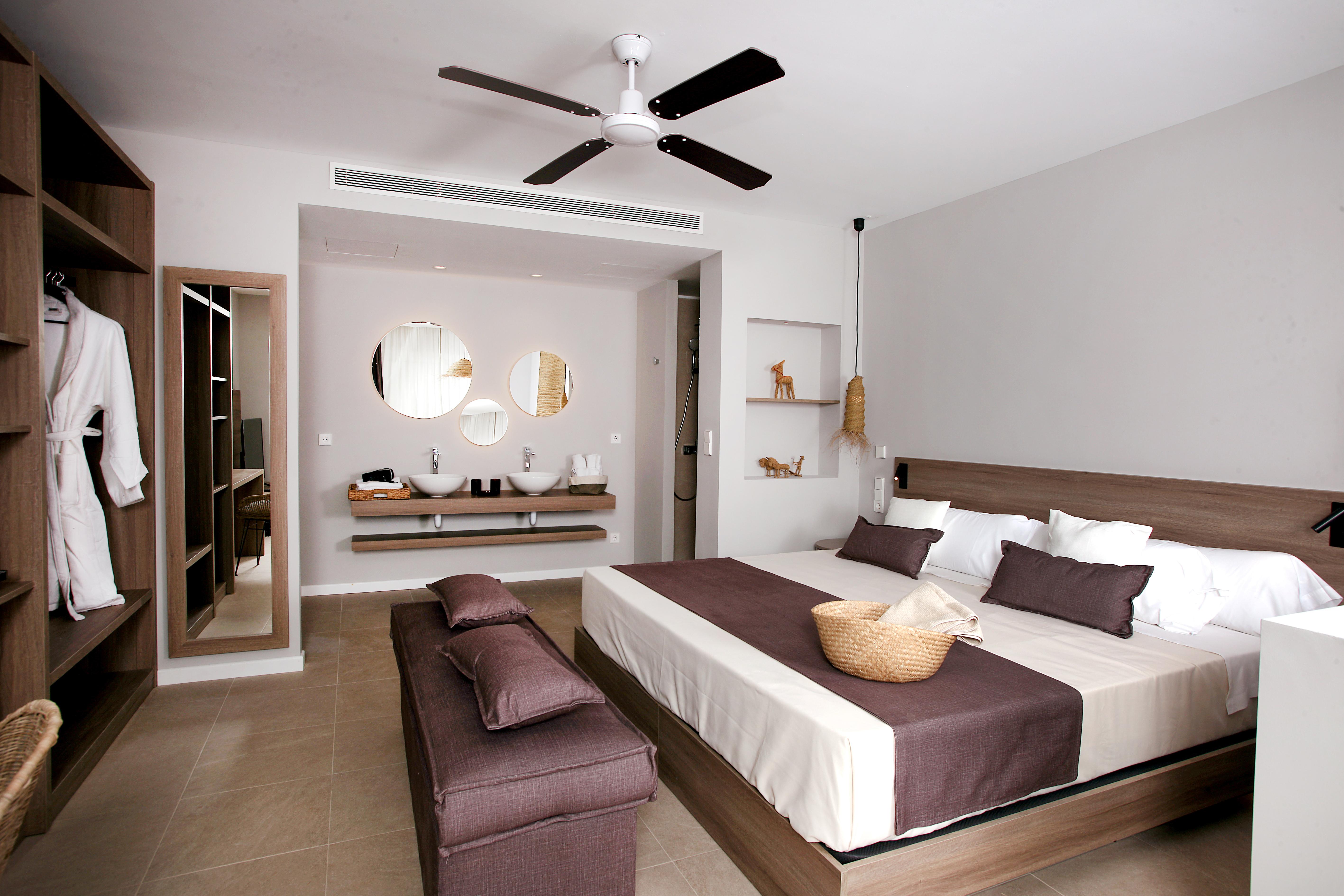 Eques Petit Resort Cala D´Or Екстериор снимка